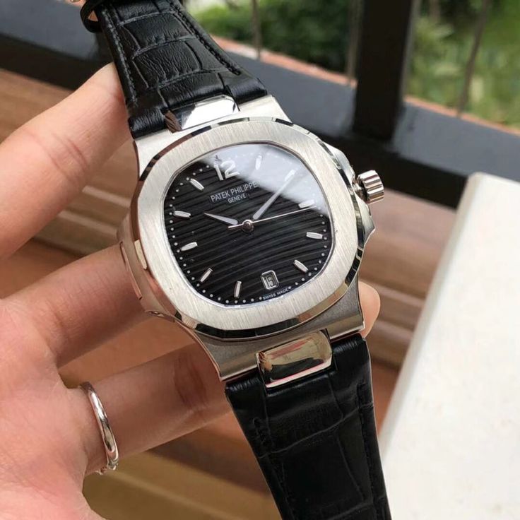 Premium Quality Patek Philipe Luxury Watch-Leather Strap