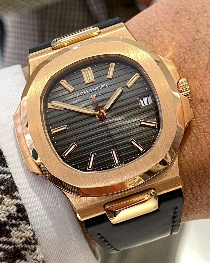 Premium Quality Patek Philipe Luxury Watch-Leather Strap