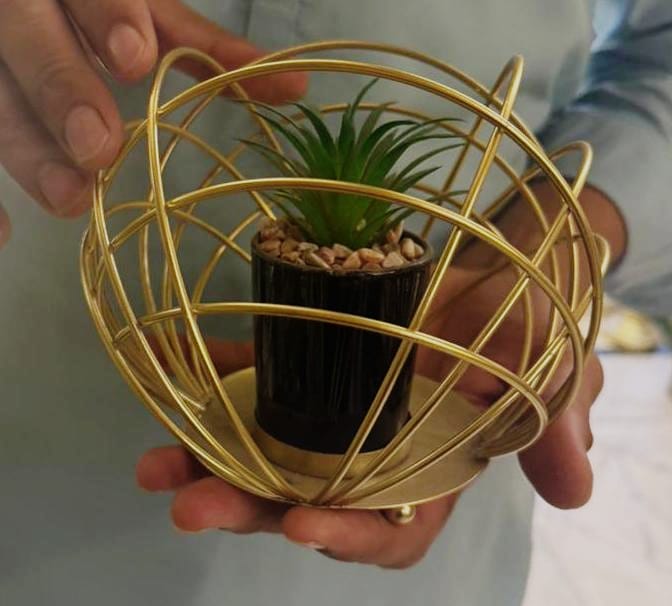 Premium Quality Tealight Holder in Round Shape