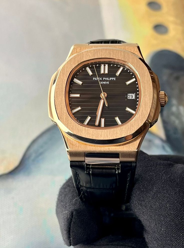 Premium Quality Patek Philipe Luxury Watch-Leather Strap