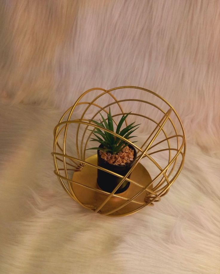 Premium Quality Tealight Holder in Round Shape